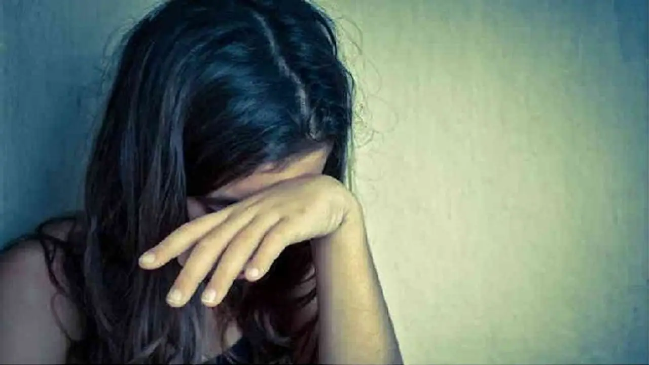 ತನ್ನ ತೀಟೆ ತೀರಿಸಿಕೊಳ್ಳಲು ಪ್ರಿಯಕರನ ಜತೆ ಮಗಳ ಮದ್ವೆ ಮಾಡಿದ ಮಹಾತಾಯಿ: ಬಳಿಕ ಆಗಿದ್ದು ದುರಂತ.. ತನ್ನ ತೀಟೆ ತೀರಿಸಿಕೊಳ್ಳಲು ಪ್ರಿಯಕರನ ಜತೆ ಮಗಳ ಮದ್ವೆ ಮಾಡಿದ ಮಹಾತಾಯಿ: ಬಳಿಕ ಆಗಿದ್ದು ದುರಂತ..