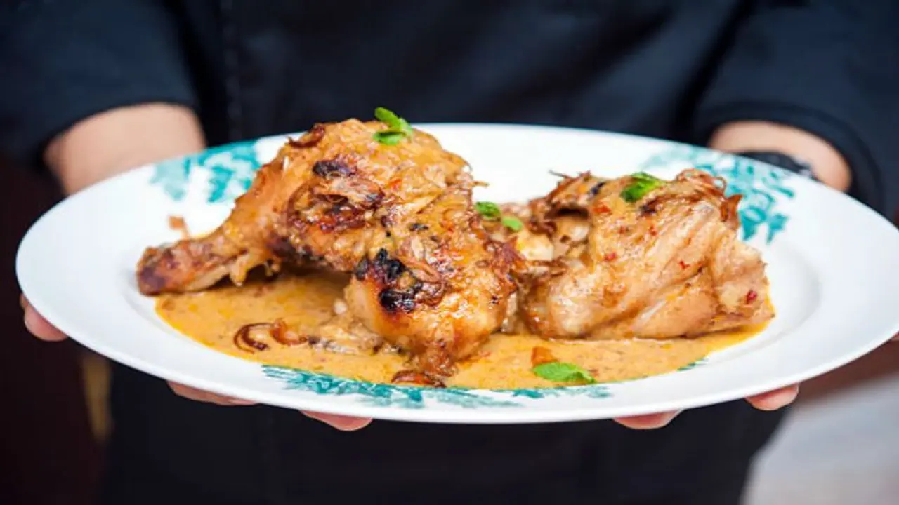 করোনা আতঙ্কে চিকেন কে কি টাটা করেছেন, জানুন কীভাবে সুরক্ষিত রাখবেন আপনার রবিবাসরীয় ভোজ