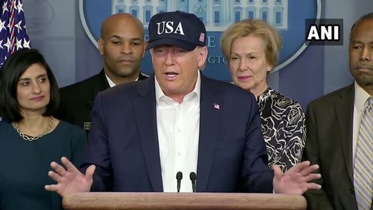 149 देशों में कोरोना का कहर, अमेरिकी राष्ट्रपति ट्रंप ने कराया टेस्ट, ब्रिटेन में नवजात को संक्रमण की पुष्टि 149 देशों में कोरोना का कहर, अमेरिकी राष्ट्रपति ट्रंप ने कराया टेस्ट, ब्रिटेन में नवजात को संक्रमण की पुष्टि