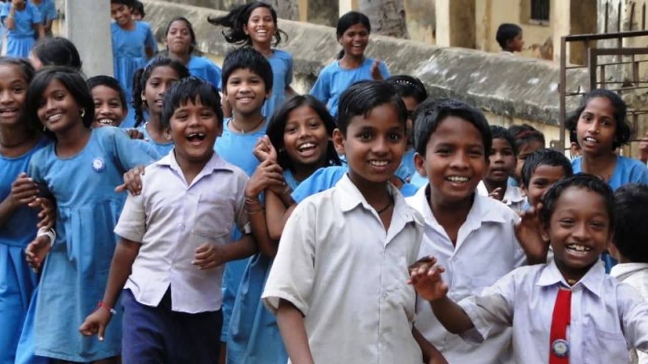 5ம் வகுப்பு வரை 15 நாட்களுக்கு விடுமுறை..! முதல்வர் அதிரடி..! 5ம் வகுப்பு வரை 15 நாட்களுக்கு விடுமுறை..! முதல்வர் அதிரடி..!