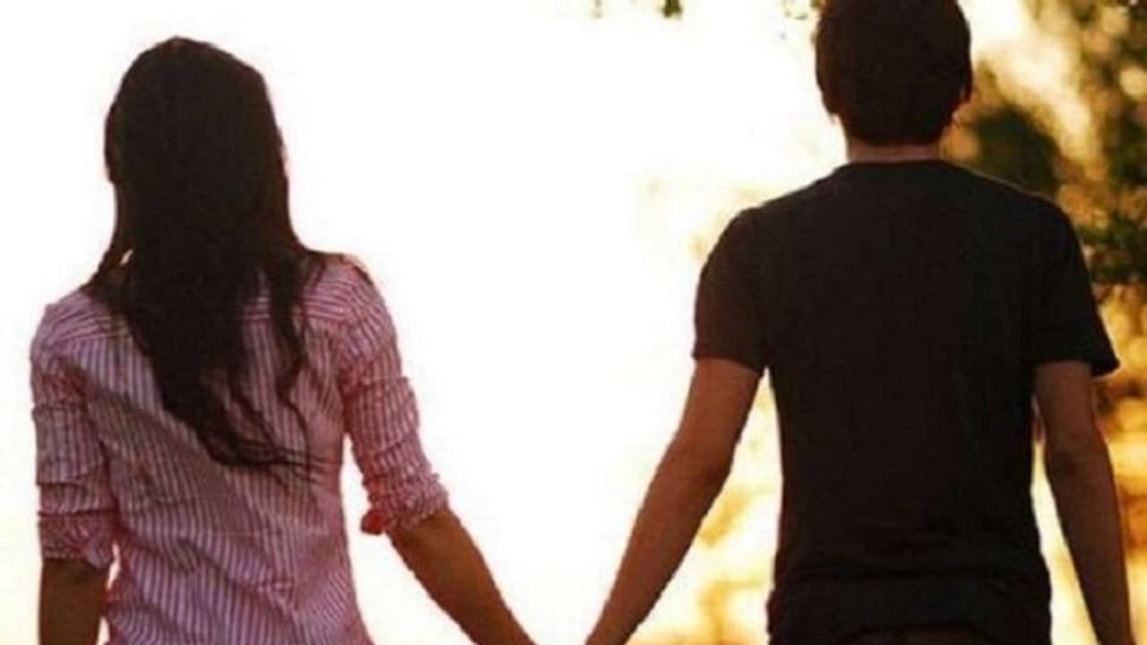 प्यार में नाकाम होने पर प्रेमी प्रेमिका ने उठाया ये कदम, 6 मई को होती शादी प्यार में नाकाम होने पर प्रेमी प्रेमिका ने उठाया ये कदम, 6 मई को होती शादी