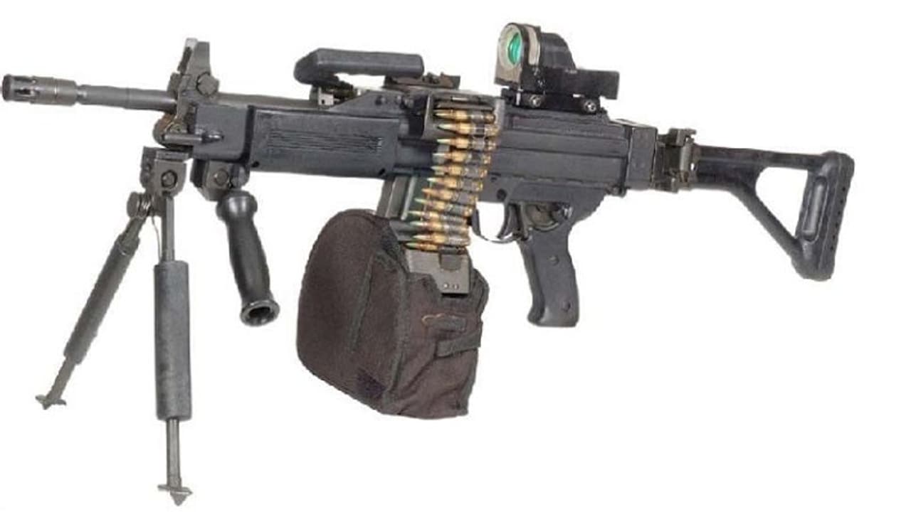 60 सेकेंड में 600 गोलियां दागने में सक्षम है नई मशीन गन, ये है खासियत, भारत में की गई तैयार 60 सेकेंड में 600 गोलियां दागने में सक्षम है नई मशीन गन, ये है खासियत, भारत में की गई तैयार