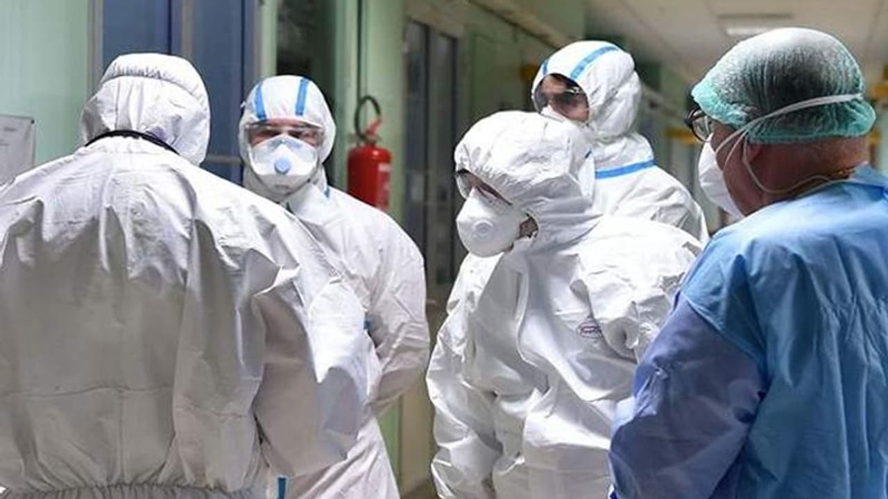 ಕಲಬುರಗಿಯಲ್ಲಿ ಚೀನಾದ ವುಹಾನ್‌ ರೀತಿ ಕಟ್ಟೆಚ್ಚರ! ಸೋಂಕಿತರ ಮನೆಗೆ ದಿಗ್ಬಂಧನ