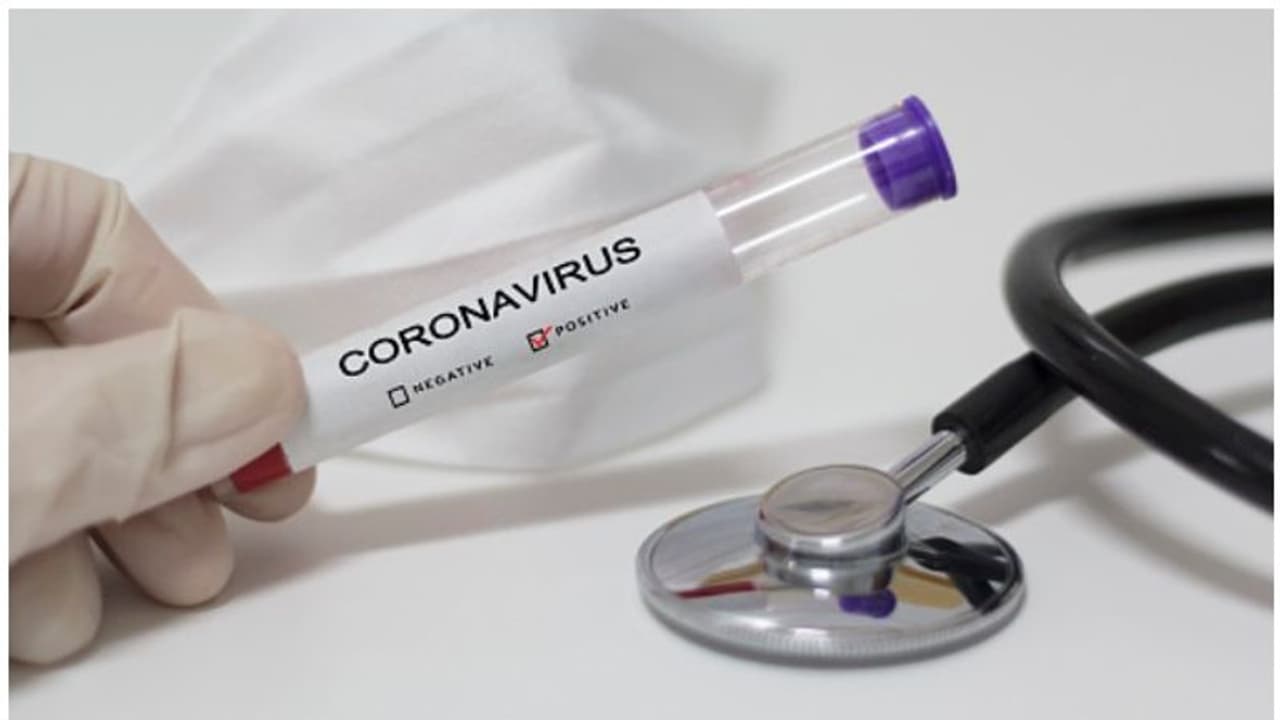 ശ്രീചിത്ര ആശുപത്രിയിൽ പ്രതിസന്ധി; 30 ഡോക്ടര്മാര് കൊവിഡ് നിരീക്ഷണത്തിൽ ശ്രീചിത്ര ആശുപത്രിയിൽ പ്രതിസന്ധി; 30 ഡോക്ടര്മാര് കൊവിഡ് നിരീക്ഷണത്തിൽ