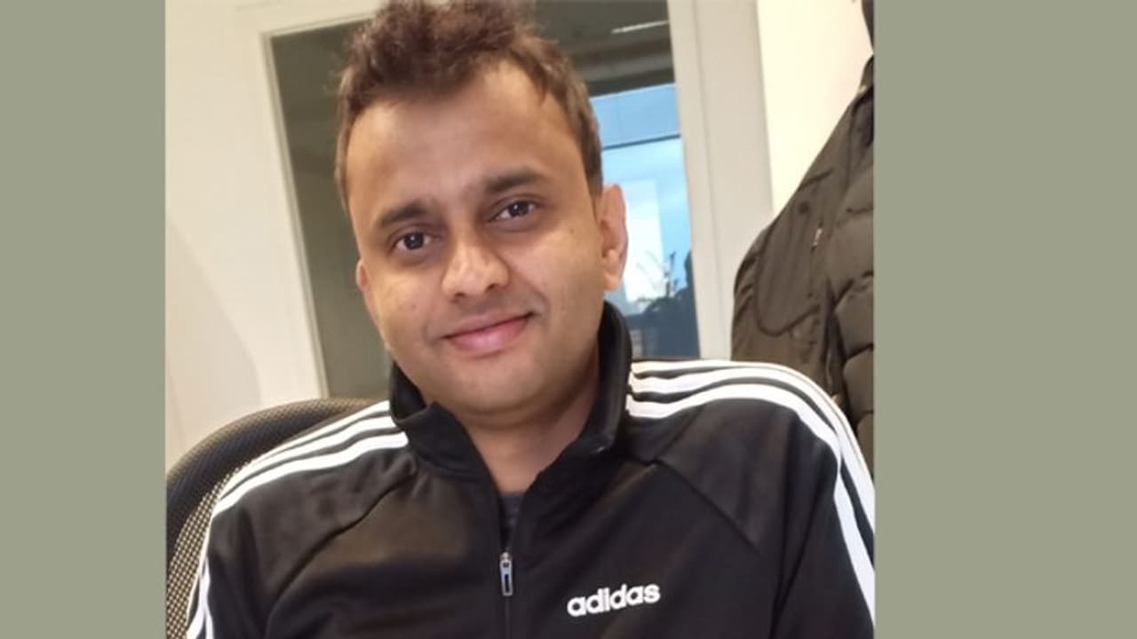 ಮಾರಕ ಕೊರೋನಾಗೆ ವ್ಯಾಕ್ಸಿನ್ : ವಿಜ್ಞಾನಿಗಳ ತಂಡದಲ್ಲಿ ನಮ್ಮ ಕನ್ನಡಿಗ ಮಾರಕ ಕೊರೋನಾಗೆ ವ್ಯಾಕ್ಸಿನ್ : ವಿಜ್ಞಾನಿಗಳ ತಂಡದಲ್ಲಿ ನಮ್ಮ ಕನ್ನಡಿಗ