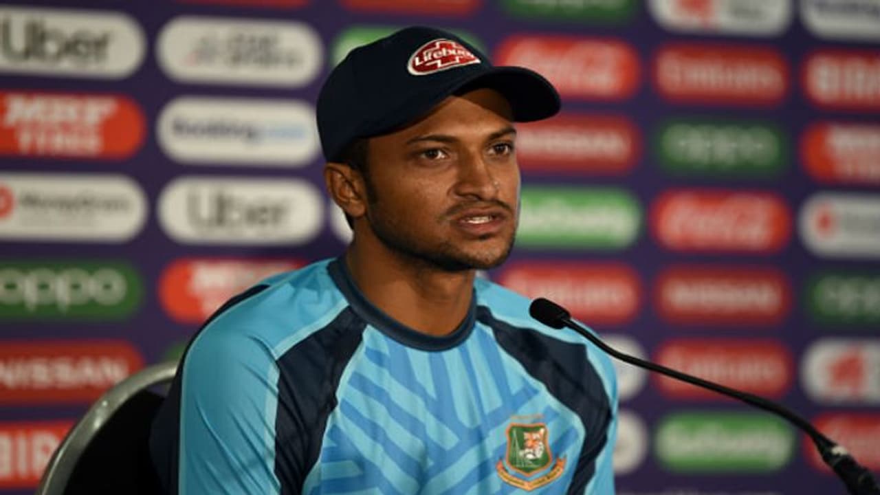 বাংলাদেশে করোনা আক্রান্ত ৮, সোশাল সাইটে সচেতনতা বার্তা সাকিব আল হাসানের বাংলাদেশে করোনা আক্রান্ত ৮, সোশাল সাইটে সচেতনতা বার্তা সাকিব আল হাসানের