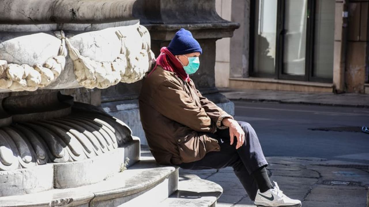 ಸಾವಲ್ಲಿ ಚೀನಾ ಮೀರಿಸಿದ ಇಟಲಿ, ಒಂದೇ ದಿನ 427 ಜನ ಬಲಿ! ಸಾವಲ್ಲಿ ಚೀನಾ ಮೀರಿಸಿದ ಇಟಲಿ, ಒಂದೇ ದಿನ 427 ಜನ ಬಲಿ!