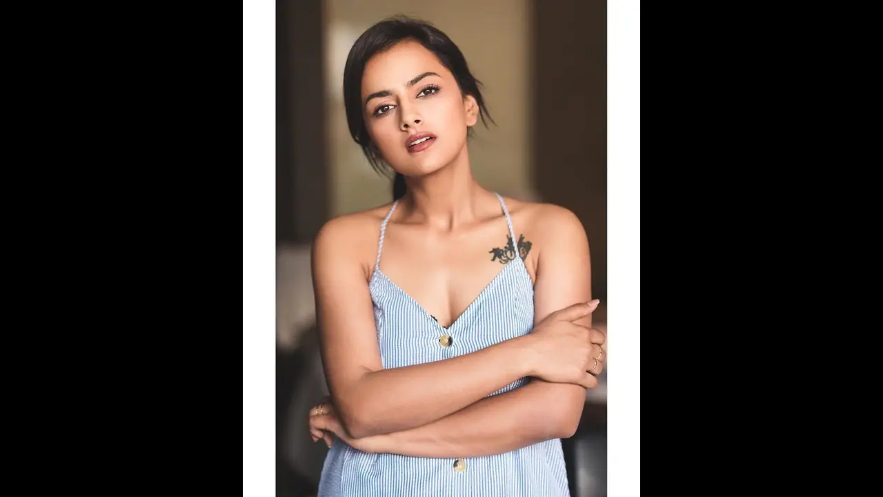 கூட்டமான பேருந்தில் நடிகைக்கு நேர்ந்த கொடுமை... இப்ப நினைச்சாலும் பயம் கிளம்புதாம்...!