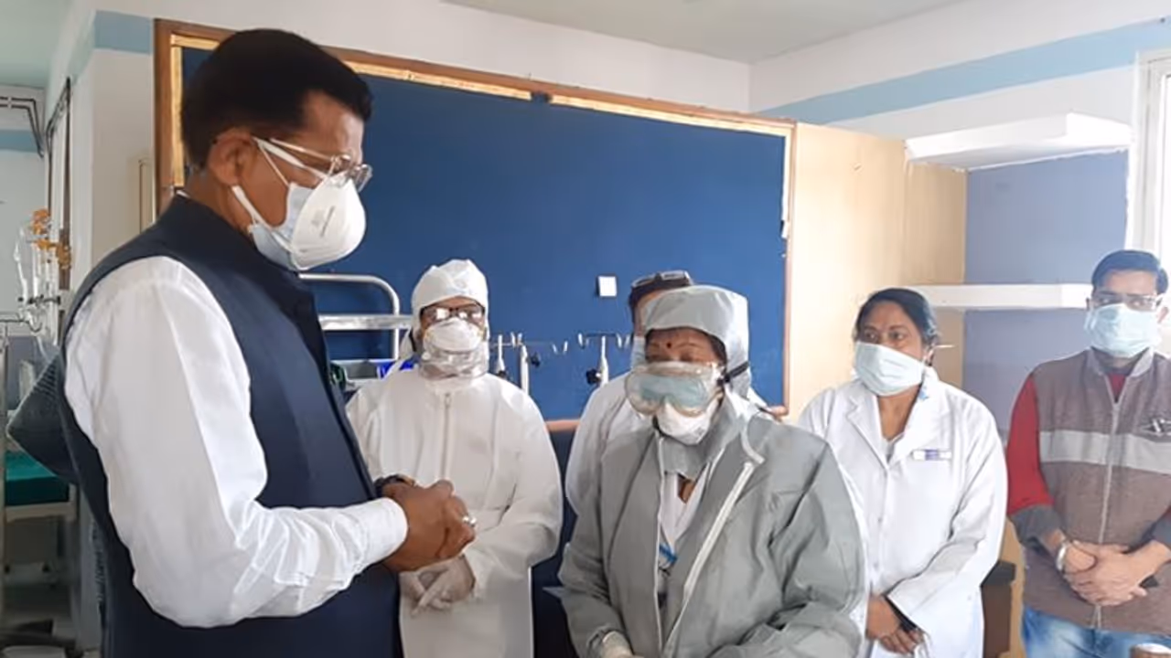 ರಾಜ್ಯದಲ್ಲಿ ಮೂರು ವರ್ಷದ ಮಗುವಿಗೂ ಕೊರೋನಾ ಶಂಕೆ : ಆಸ್ಪತ್ರೆಗೆ ದಾಖಲು