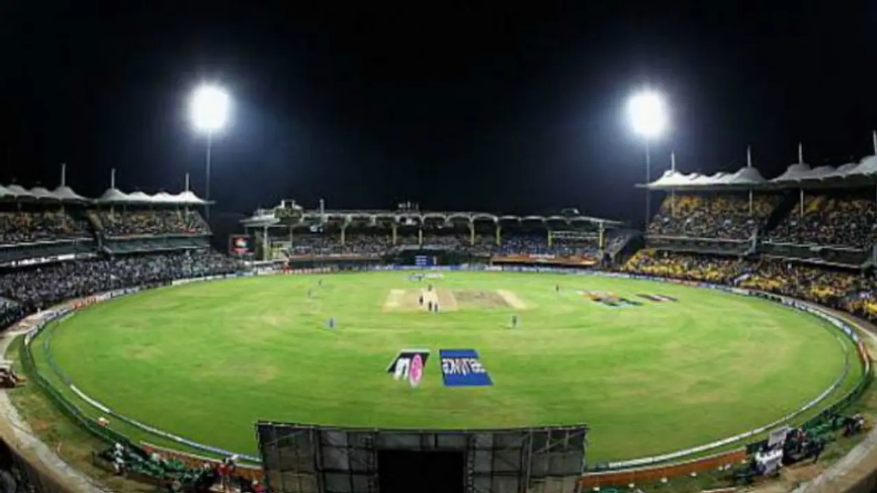 ஒருவேளை ஐபிஎல்லை நடத்தினாலும் இப்படித்தான் நடத்தப்படும்.. முன்னாள் தொடக்க வீரர் அதிரடி