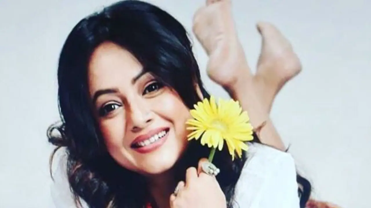 "একা, মহিলা আর অভিনেত্রী বলেই আমাকে আক্রমণ করা এত সহজ হচ্ছে", বিস্ফোরক শ্রীলেখা মিত্র "একা, মহিলা আর অভিনেত্রী বলেই আমাকে আক্রমণ করা এত সহজ হচ্ছে", বিস্ফোরক শ্রীলেখা মিত্র