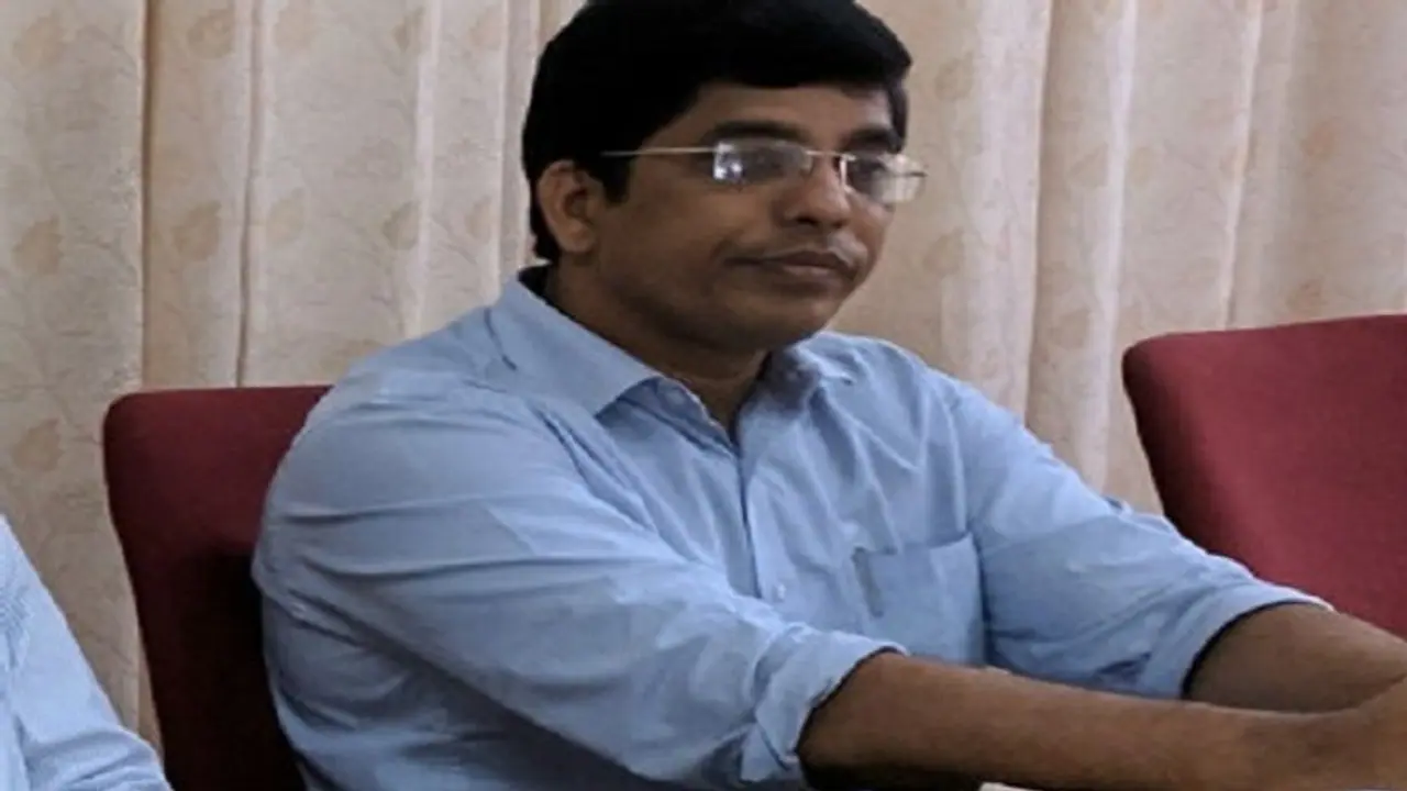 ಕೊರೋನಾ ಭೀತಿ, ಪಾರ್ಶ್ವವಾಯು ರೋಗಿಗಳ ಚಿಕಿತ್ಸೆಗೆ ನಿರಾಕರಿಸಿದ ಆಸ್ಪತ್ರೆಗೆ ಡಿಸಿ ಟ್ರೀಟ್ ಮೆಂಟ್