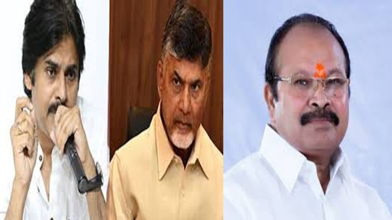 కరోనాపైనా చంద్రబాబు, పవన్, కన్నాలు ఒకే తాటిపైకి...: వెల్లంపల్లి ఎద్దేవా కరోనాపైనా చంద్రబాబు, పవన్, కన్నాలు ఒకే తాటిపైకి...: వెల్లంపల్లి ఎద్దేవా