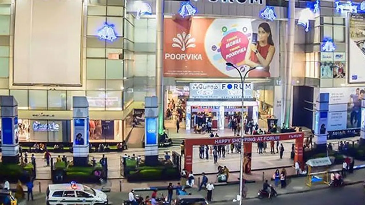 பள்ளிகள், வணிக வளாகங்கள் உத்தரவை மீறி திறந்தால் உடனே சீல்... எச்சரிக்கும் தமிழக அரசு..!