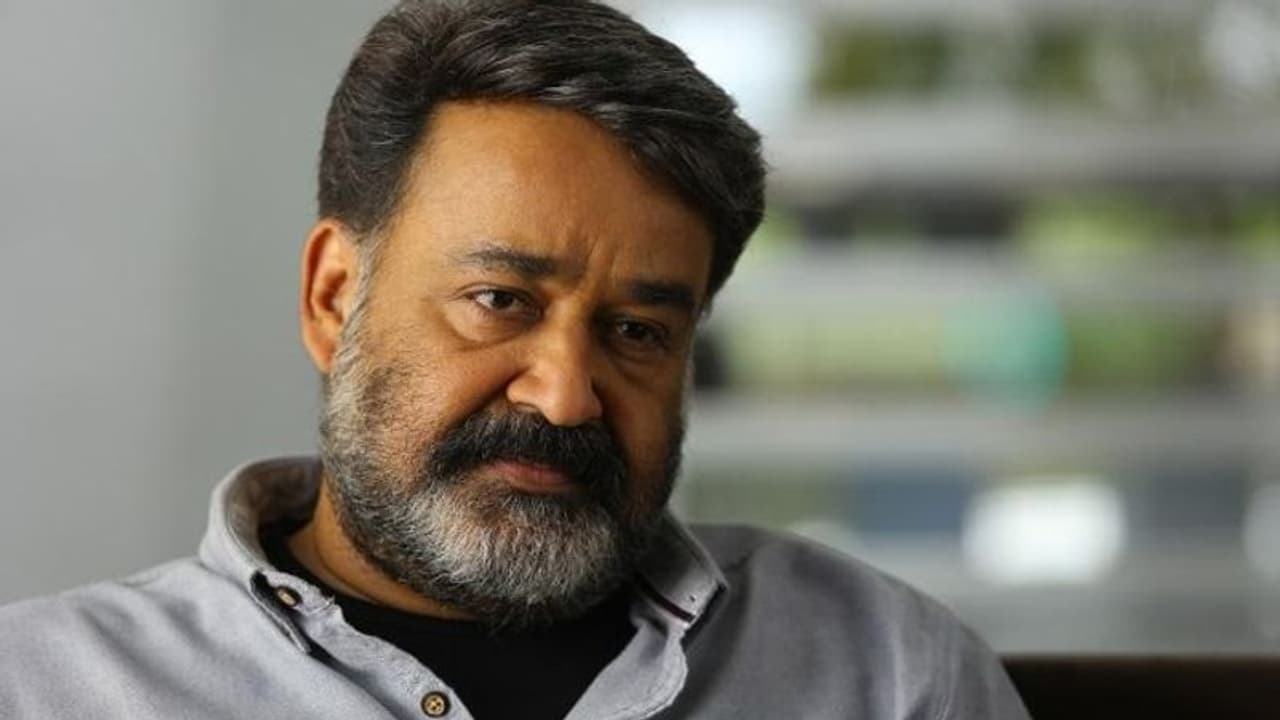 നന്ദി ഔഷധമാണ്, കയ്യടിക്കുന്നത് പ്രാര്‍ത്ഥന പോലെ, അണുക്കള്‍ നശിക്കട്ടെയെന്ന് മോഹന്‍ലാല്‍