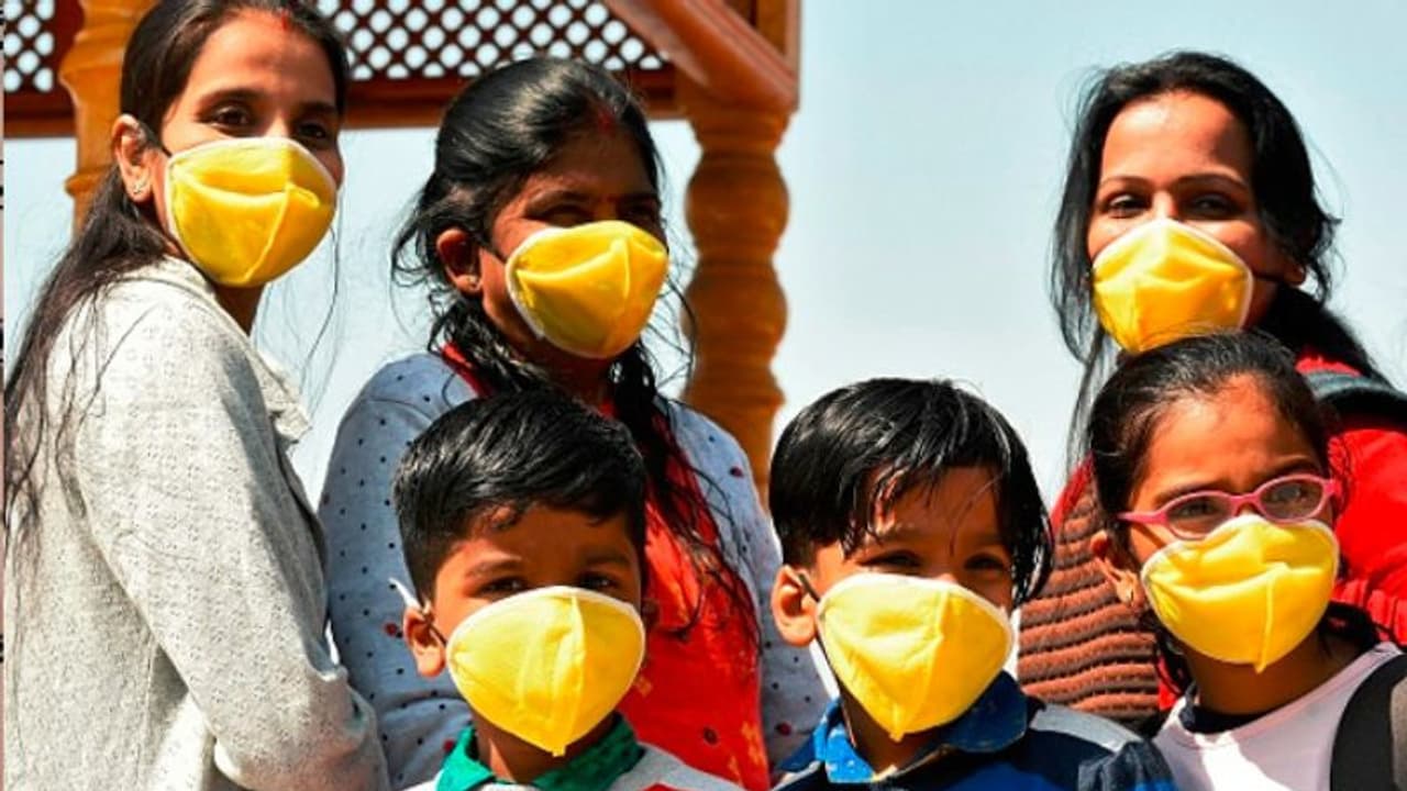 দেশের প্রায় দ্বিগুন ভারতীয় আক্রান্ত বিদেশের মাটিতে, চাঞ্চল্যকর তথ্য দিল সরকার দেশের প্রায় দ্বিগুন ভারতীয় আক্রান্ত বিদেশের মাটিতে, চাঞ্চল্যকর তথ্য দিল সরকার