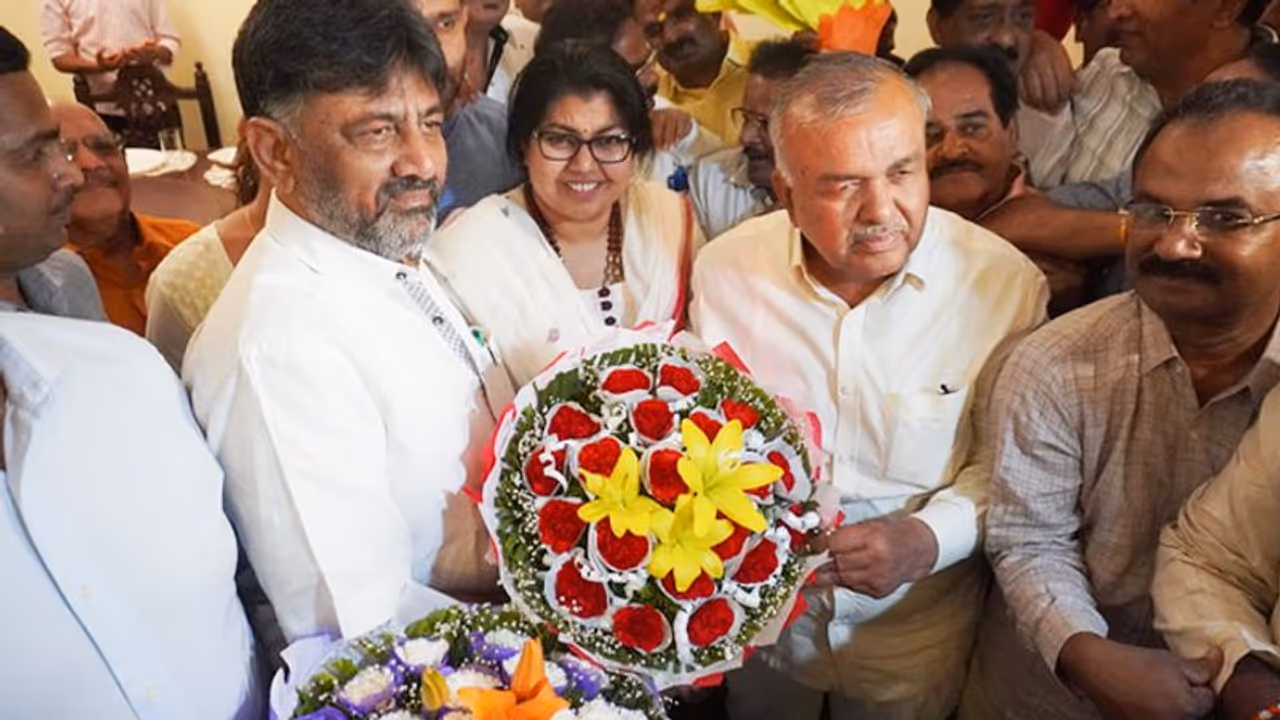 ಕಾಂಗ್ರೆಸ್ ಮಹಿಳಾ ಅಧ್ಯಕ್ಷೆ ಸೌಮ್ಯಾರೆಡ್ಡಿ ಮೊದಲ ಮಾತು; ಮುಂದಿನ ಗುರಿ, ಉದ್ದೇಶ ಇಲ್ಲಿವೆ ನೋಡಿ..! ಕಾಂಗ್ರೆಸ್ ಮಹಿಳಾ ಅಧ್ಯಕ್ಷೆ ಸೌಮ್ಯಾರೆಡ್ಡಿ ಮೊದಲ ಮಾತು; ಮುಂದಿನ ಗುರಿ, ಉದ್ದೇಶ ಇಲ್ಲಿವೆ ನೋಡಿ..!