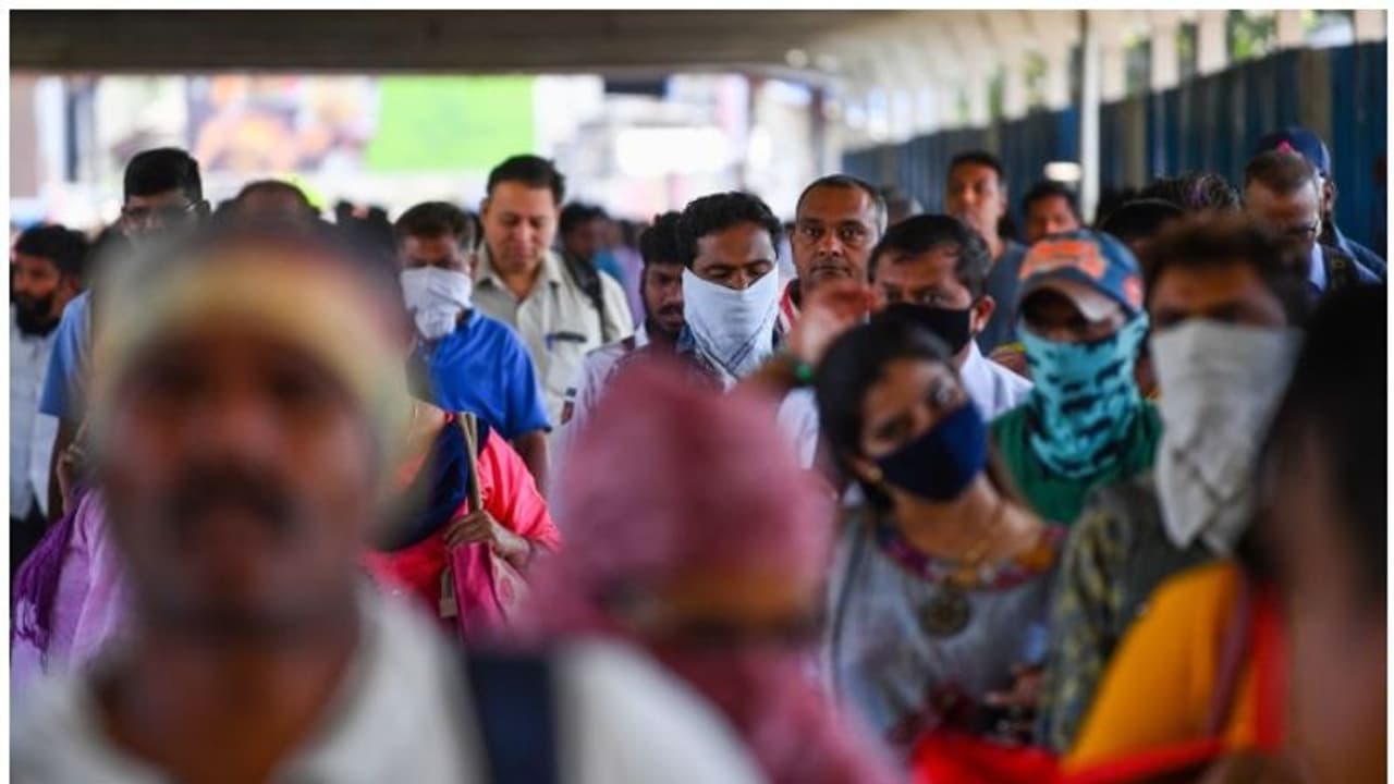 കൊവിഡ് രോഗികളുടെ എണ്ണം 42 ആയി; കനത്ത ജാഗ്രതയില് മഹാരാഷ്ട്ര കൊവിഡ് രോഗികളുടെ എണ്ണം 42 ആയി; കനത്ത ജാഗ്രതയില് മഹാരാഷ്ട്ര