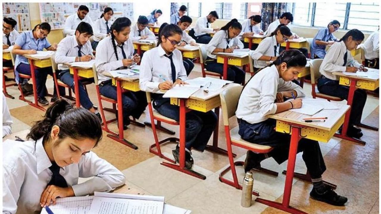 ಕೊರೋನಾ ಎಫೆಕ್ಟ್: CBSE, ICSE ಮತ್ತು ISC ಪರೀಕ್ಷೆ ಮುಂದೂಡಿಕೆ!