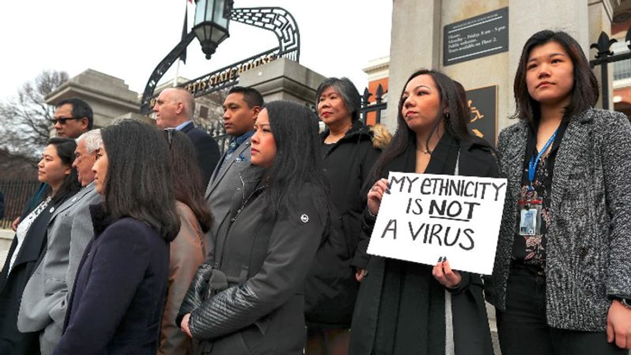 ইজরাইলে রাস্তায় ফেলে মার ভারতীয়কে, করোনা ঘিরে বিশ্বব্যপী বাড়ছে বর্ণবিদ্বেষ