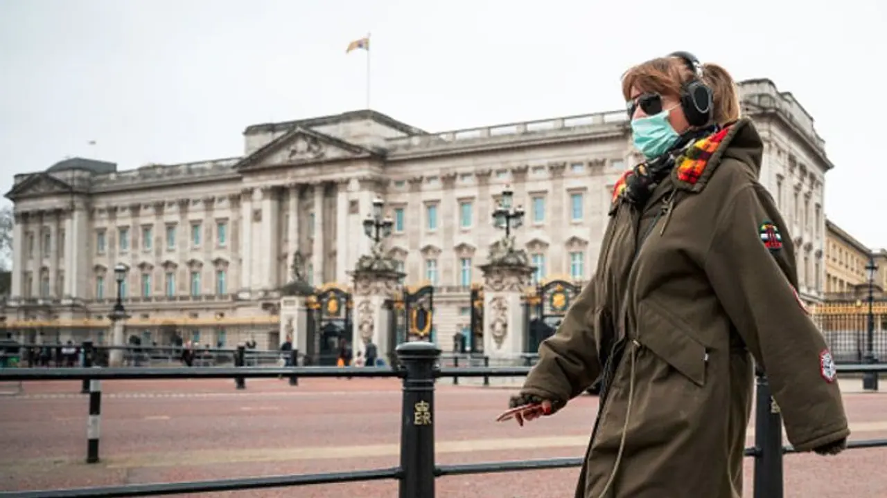 করোনাভাইরাস এখনি যাওয়ার নয়, ভয় বাড়িয়ে দিল বিজ্ঞানীদের হিসাব