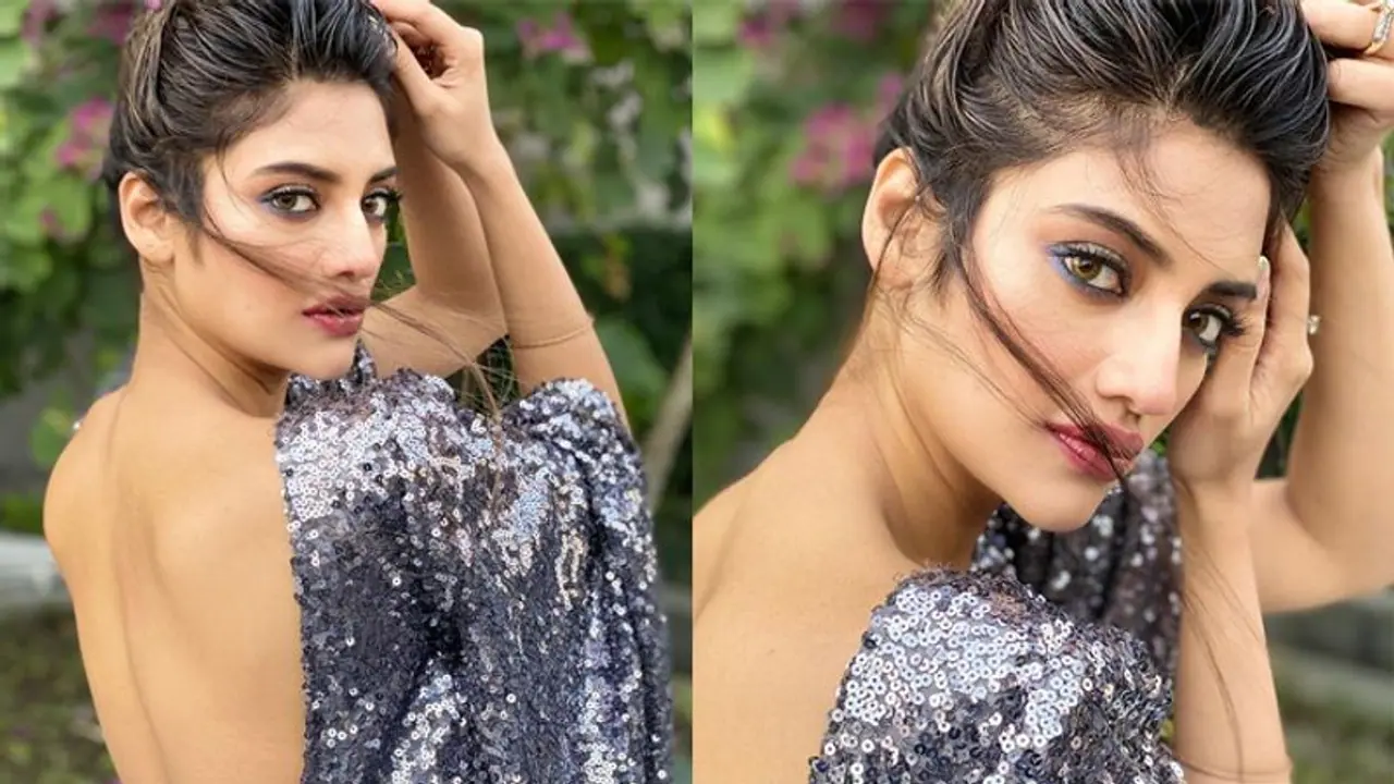 বাবার জন্যে কি এই মন খারাপের পোস্ট নুসরতের, উঠছে প্রশ্ন বাবার জন্যে কি এই মন খারাপের পোস্ট নুসরতের, উঠছে প্রশ্ন