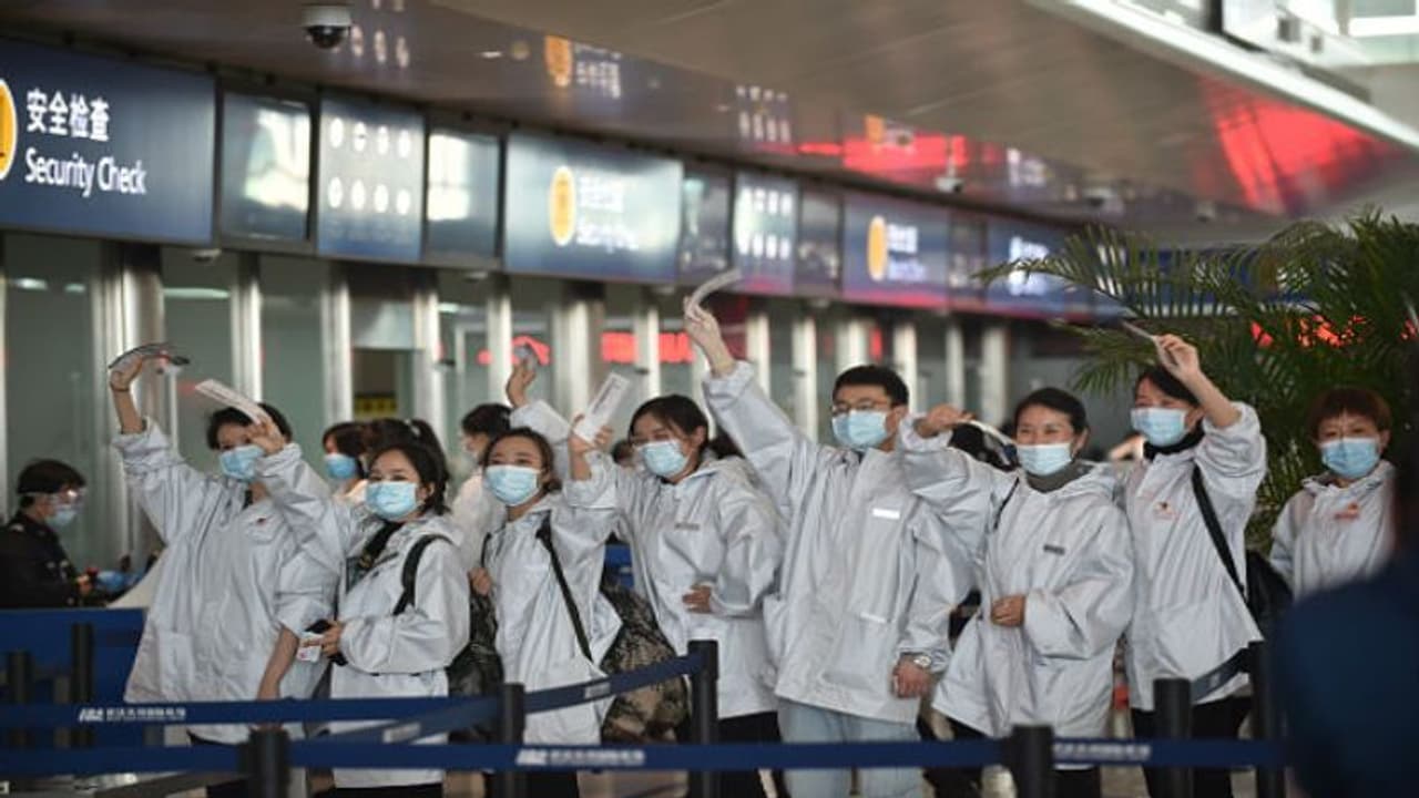 உலகிற்கு நம்பிக்கை ஊட்டும் வுகான்..! மெல்ல இயல்பு நிலைக்கு திரும்புகிறது..!