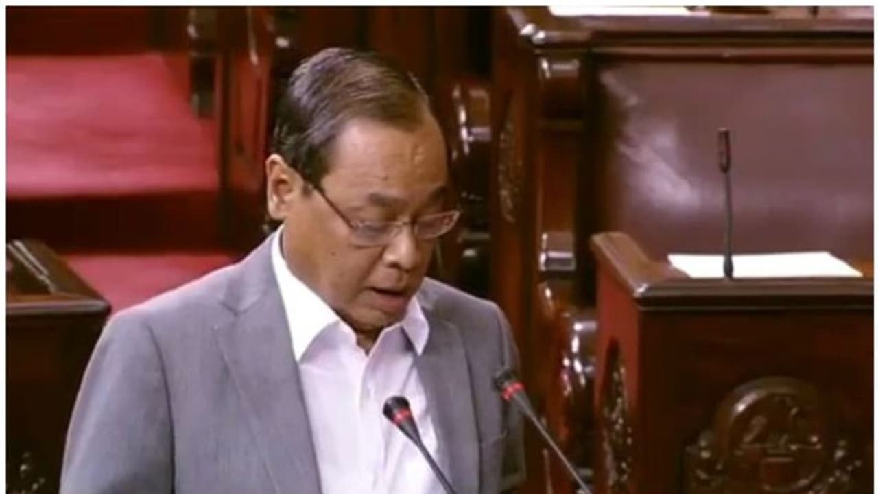 ദൈവനാമത്തിൽ സത്യപ്രതിജ്ഞ ചെയ്ത് രഞ്ജൻ ഗൊഗോയ്; രാജ്യസഭയില്‍ ബഹളം