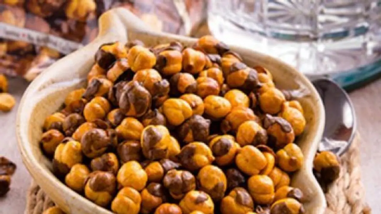 ஈவினிங் ஸ்னாக்ஸ்க்கு சுவையான சுண்டல் சாட் செய்யலாம் வாங்க!