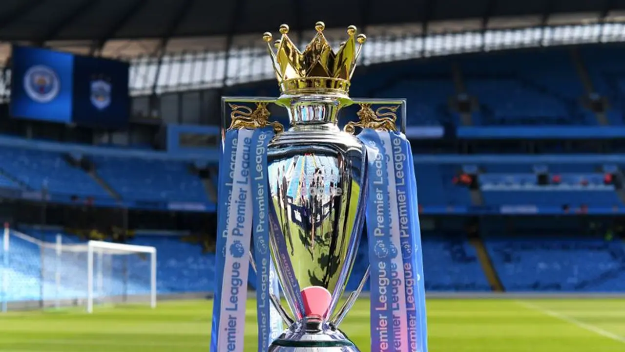 ১৬ বছরের শূন্যতা কাটিয়ে ইপিএলে প্রত্যাবর্তন লিডস ইউনাইটেড