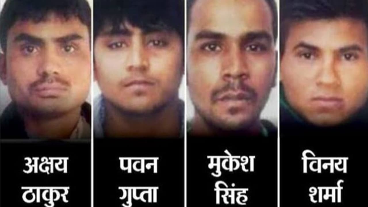 निर्भया केस: जज ने दोषियों के वकील से कहा, ये चौथा डेथ वारंट, थोड़ा महत्व इन्हें भी दीजिए निर्भया केस: जज ने दोषियों के वकील से कहा, ये चौथा डेथ वारंट, थोड़ा महत्व इन्हें भी दीजिए