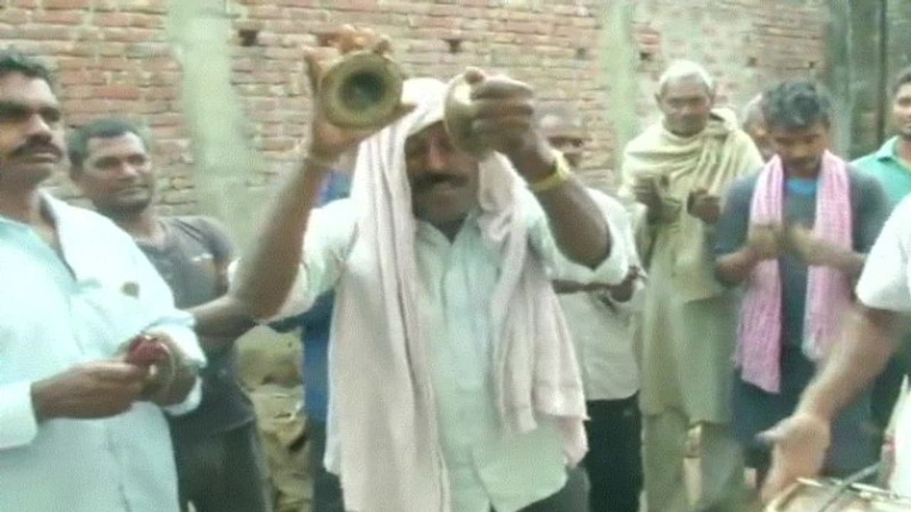 ৭ বছর পর শান্তি পেয়েছে মেয়ের আত্মা, বাঁধ মানল না বালিয়াও ৭ বছর পর শান্তি পেয়েছে মেয়ের আত্মা, বাঁধ মানল না বালিয়াও