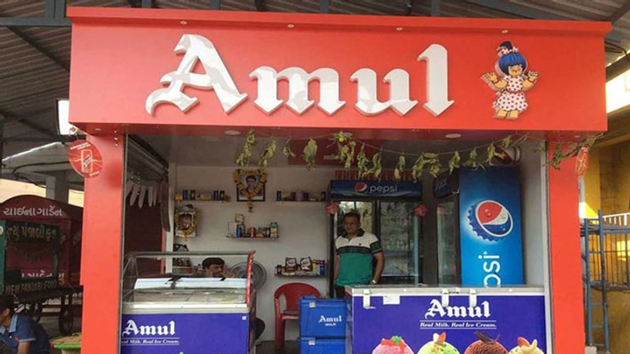 75 വർഷത്തെ ജൈത്രയാത്ര തുടരുന്നു; അമുലിന്റെ വിറ്റുവരവ് 61,000 കോടി 