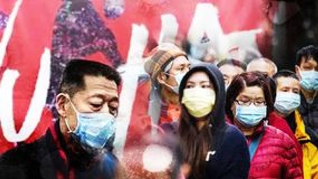 Fact Check. कोरोना का खतरा देख लोगों ने बंद किया अखबार, प्लास्टिक पर 3 दिन जिंदा रहता है वायरस Fact Check. कोरोना का खतरा देख लोगों ने बंद किया अखबार, प्लास्टिक पर 3 दिन जिंदा रहता है वायरस