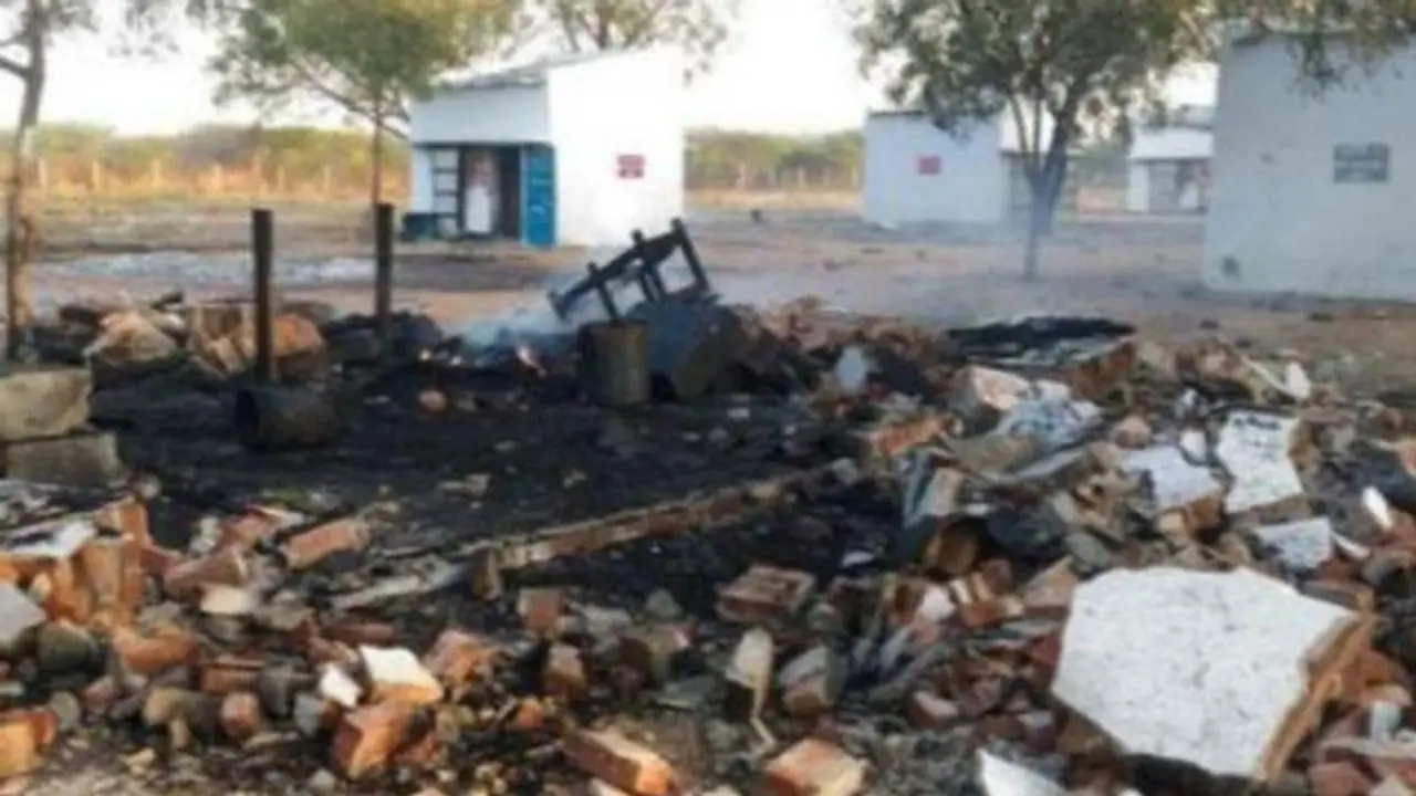 கொரோனாவால் பெரும் உயிர்சேதம் தவிர்ப்பு... பட்டாசு ஆலையில் பயங்கர வெடி விபத்தால் 6 பேர் உடல் சிதறி உயிரிழப்பு.!