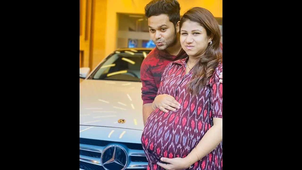 குட்டி ஆல்யாவின் புகைப்படத்தை வெளியிட்ட சஞ்சீவ்... குவியும் லைக்ஸ்...! குட்டி ஆல்யாவின் புகைப்படத்தை வெளியிட்ட சஞ்சீவ்... குவியும் லைக்ஸ்...!