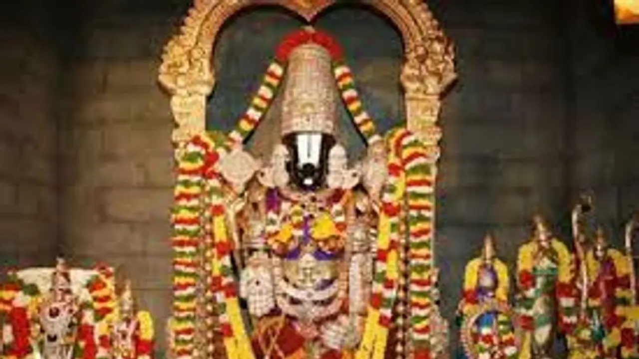 కోవిడ్19 ఎఫెక్ట్... మొట్టమొదటిసారి ఆన్ లైన్ లో శ్రీవారి కల్యాణోత్సవం కోవిడ్19 ఎఫెక్ట్... మొట్టమొదటిసారి ఆన్ లైన్ లో శ్రీవారి కల్యాణోత్సవం