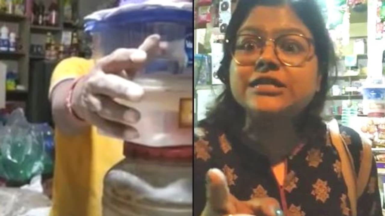 'চাইনিজ নেপালিজ' তোমরা রোগ নিয়ে এসেছ, ফেসবুকে ভাইরাল কলকাতার জাতি বিদ্বেষ 'চাইনিজ নেপালিজ' তোমরা রোগ নিয়ে এসেছ, ফেসবুকে ভাইরাল কলকাতার জাতি বিদ্বেষ