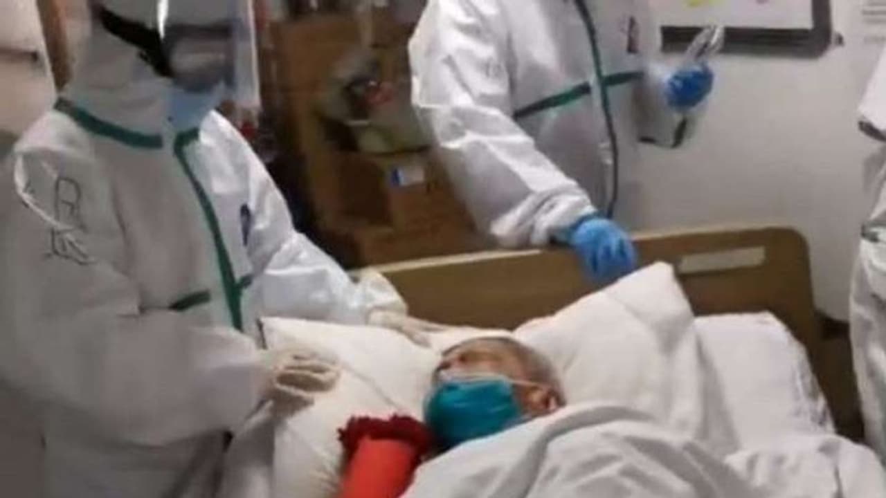 మెడికల్ మిరాకిల్: కరోనాను జయించిన 103 ఏండ్ల భామ! మెడికల్ మిరాకిల్: కరోనాను జయించిన 103 ఏండ్ల భామ!