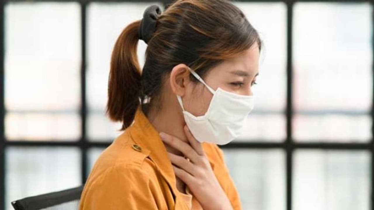 കൊവിഡ് 19: സാമൂഹിക വ്യാപനം തടയാൻ ആരോഗ്യ രംഗത്ത് എടുക്കേണ്ട നടപടികൾ... കൊവിഡ് 19: സാമൂഹിക വ്യാപനം തടയാൻ ആരോഗ്യ രംഗത്ത് എടുക്കേണ്ട നടപടികൾ...