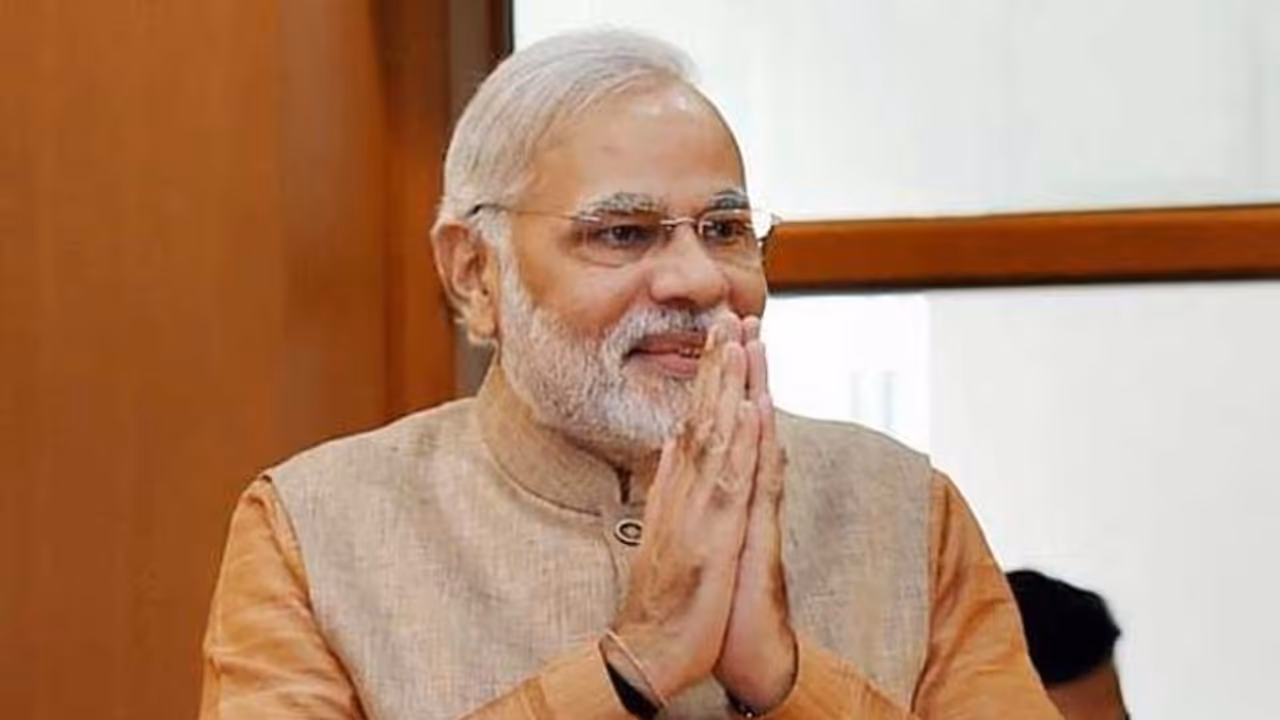 வீட்டிற்குள்ளேயே இருங்கள்,ஆரோக்கியமாக இருங்கள் பிரதமர் மோடி மீண்டும் வேண்டுகோள்..!!