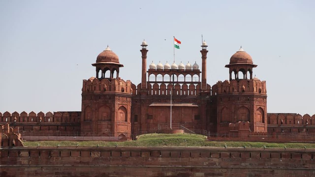 ദില്ലിയിൽ ആകെ 27 പേർക്ക് കൊവിഡ് 19; രാജ്യതലസ്ഥാനം ലോക്ക്ഡൗൺ ചെയ്യും