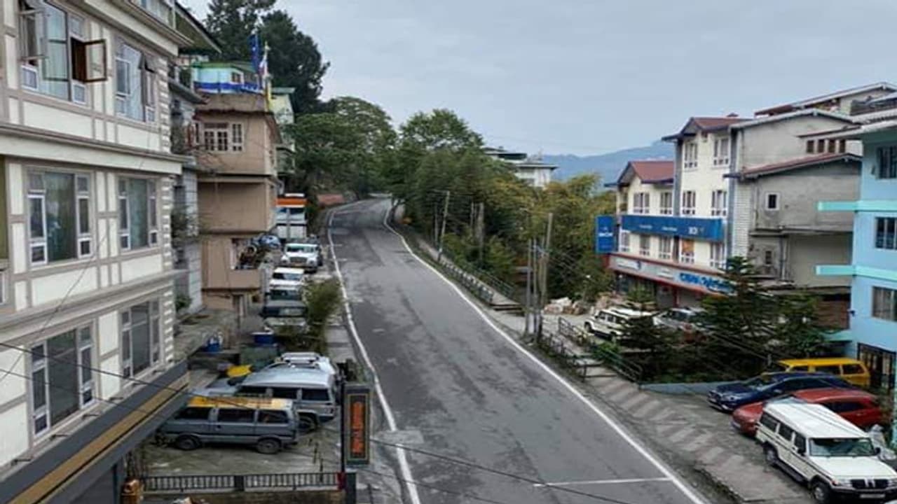 ভারতে আক্রান্তের সংখ্যা ১০ হাজার ছাড়িয়েছে, জেনে নিন এখনও করোনা মুক্ত দেশের কোন কোন অঞ্চল ভারতে আক্রান্তের সংখ্যা ১০ হাজার ছাড়িয়েছে, জেনে নিন এখনও করোনা মুক্ত দেশের কোন কোন অঞ্চল