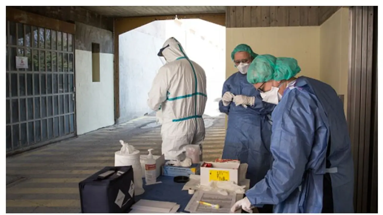 കൊവിഡ് മരണനിരക്ക് സ്ത്രീകളെക്കാൾ കൂടുതൽ പുരുഷൻമാരിലാണെന്ന് കണക്കുകൾ