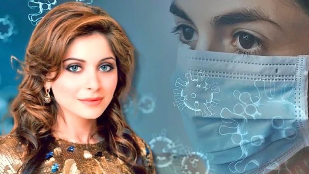 வைரஸ் கிருமியுடன் மருத்துவமனையில் ஓடும் பாலிவுட் பாடகி..!! கொரோனா வந்தும் அடங்காத திமிர்...!! வைரஸ் கிருமியுடன் மருத்துவமனையில் ஓடும் பாலிவுட் பாடகி..!! கொரோனா வந்தும் அடங்காத திமிர்...!!