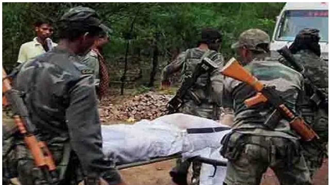 സുക്മയിൽ മാവോയിസ്റ്റുകൾ തട്ടിക്കൊണ്ടുപോയ 17 ജവാന്മാരുടെ മൃതദേഹം കണ്ടെത്തി