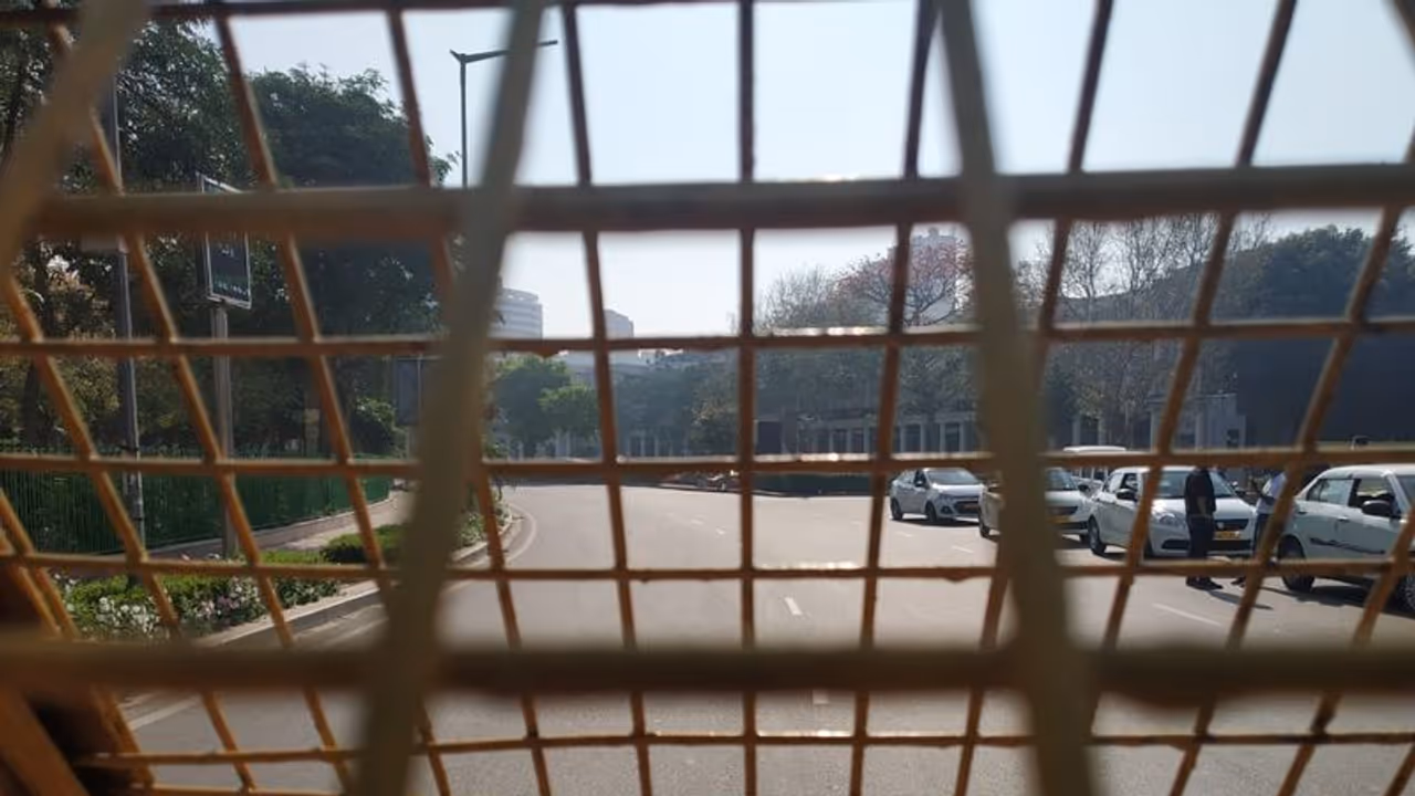 ஏப்ரல் 14க்கு பிறகு ஊரடங்கு நீட்டிப்பு இல்லை..! மத்திய அரசு அதிரடி..! ஏப்ரல் 14க்கு பிறகு ஊரடங்கு நீட்டிப்பு இல்லை..! மத்திய அரசு அதிரடி..!