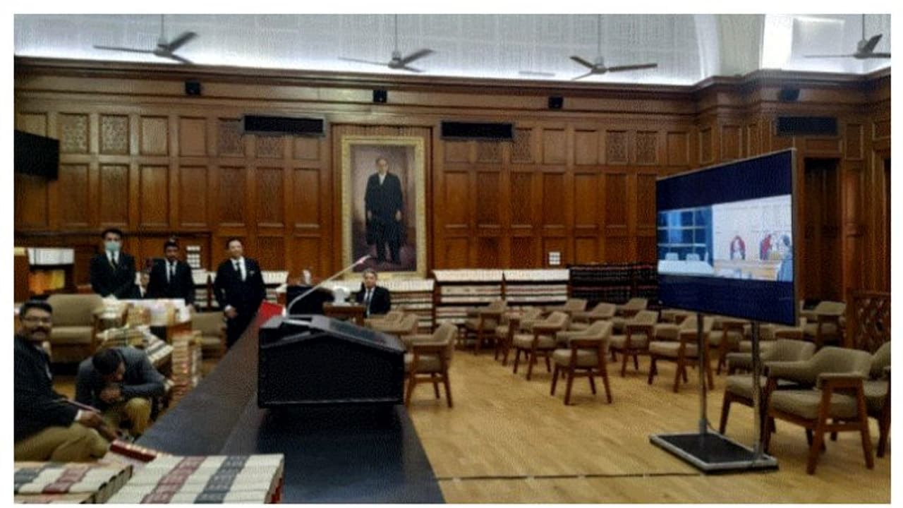 করোনা আতঙ্কে লকডাউন রাজধানী, সুপ্রিম কোর্টে চলছে ভিডিও কনফারেন্সে শুনানি