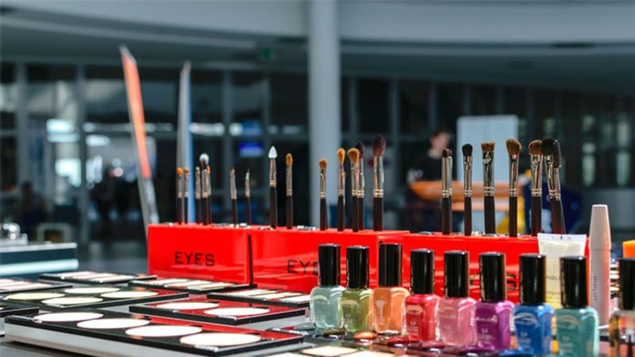 ഒരിക്കൽ കഞ്ചാവിന് അടിമ, പണമില്ലാത്തതിനാൽ ശരീരം വരെ വിൽക്കാൻ ശ്രമിച്ചു, ഇന്ന്... ഒരിക്കൽ കഞ്ചാവിന് അടിമ, പണമില്ലാത്തതിനാൽ ശരീരം വരെ വിൽക്കാൻ ശ്രമിച്ചു, ഇന്ന്...