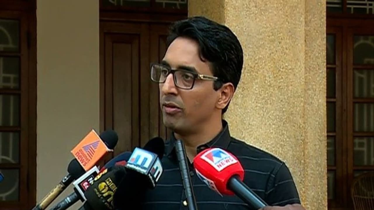 പത്തനംതിട്ടയില് 144 പ്രഖ്യാപിച്ചു; കൊവിഡ് നിരീക്ഷണത്തിൽ കഴിയവെ പുറത്തിറങ്ങി നടന്ന 16 പേർക്കെതിരെ കേസെടുക്കും പത്തനംതിട്ടയില് 144 പ്രഖ്യാപിച്ചു; കൊവിഡ് നിരീക്ഷണത്തിൽ കഴിയവെ പുറത്തിറങ്ങി നടന്ന 16 പേർക്കെതിരെ കേസെടുക്കും